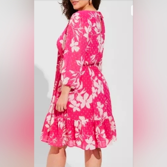 torrid Pink and White Floral Dress Clip Dot Design - Picture 2 of 3